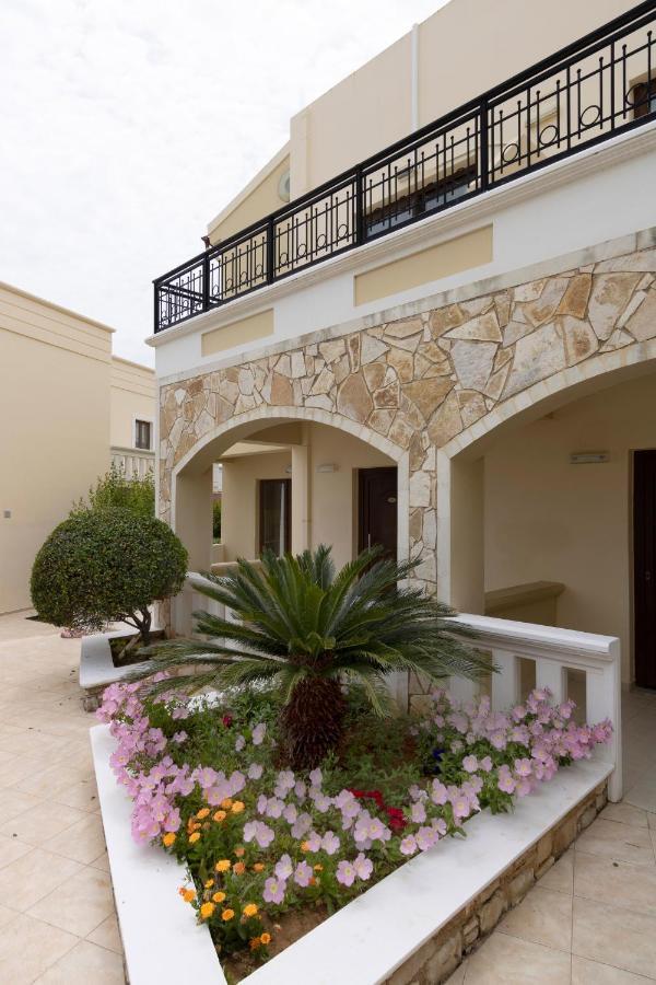 Sandy Suites Kalamaki  Exterior photo